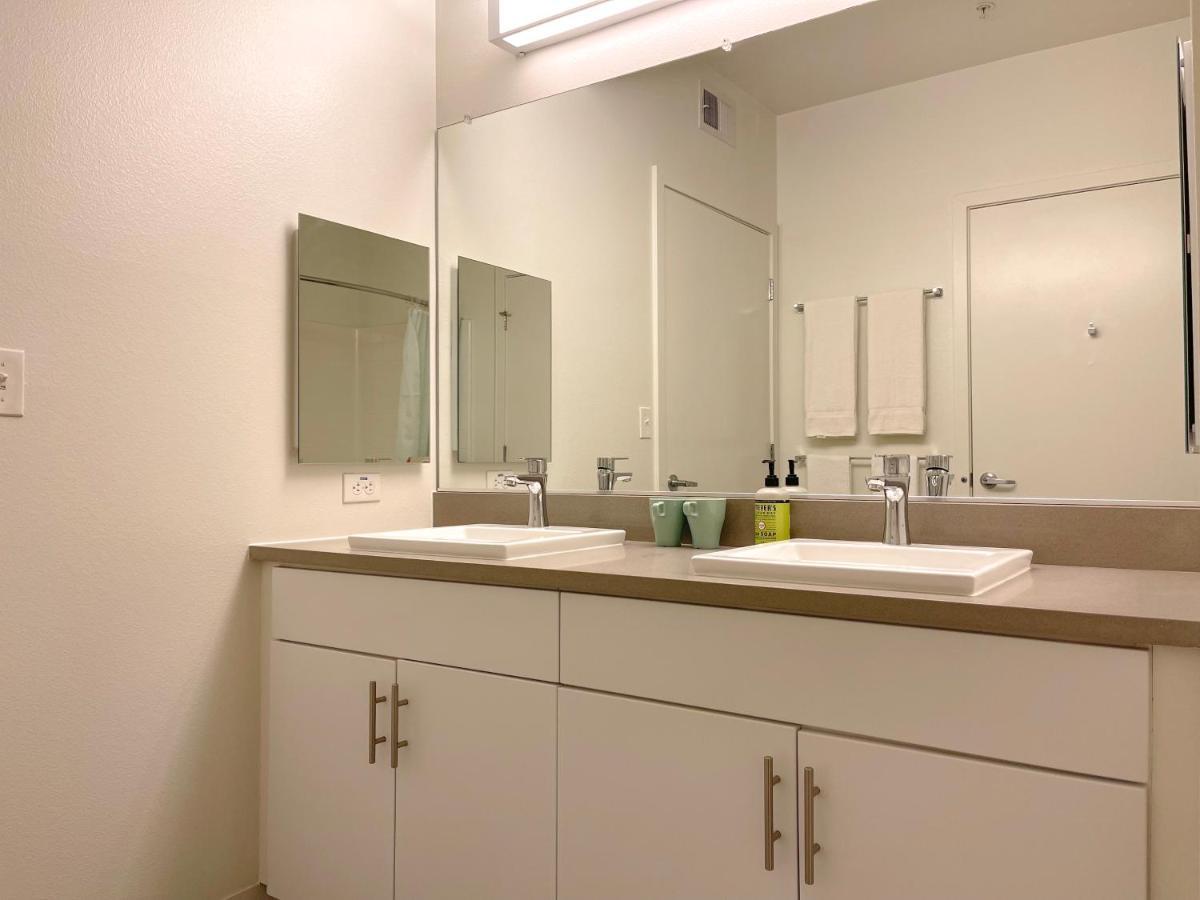 Spacious Entire Apt W Parking In Arts District Dtla B5 Los Angeles Exterior photo